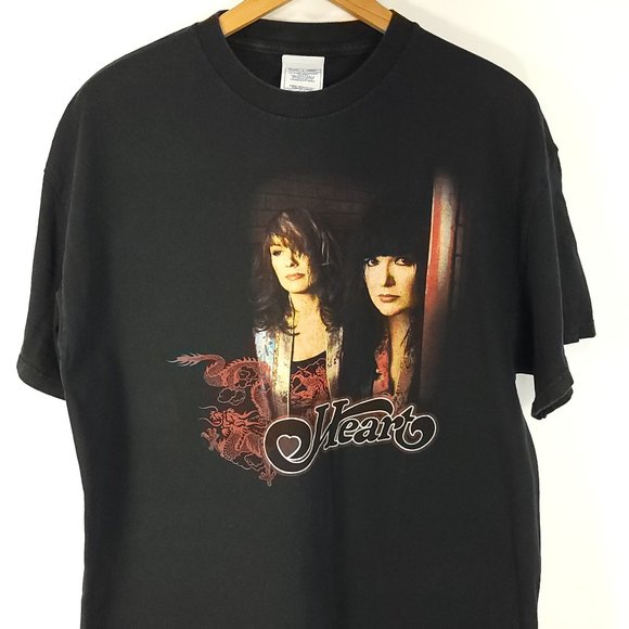 Vtg Heart A Live in America Tour 2003 Graphic T-Shirt Large Black Distressed